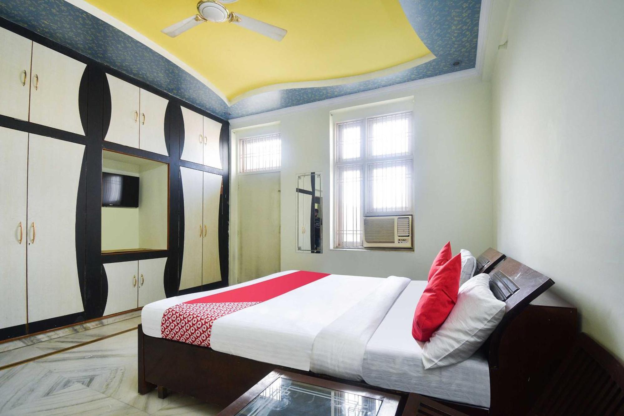 Flagship Shagun 3*