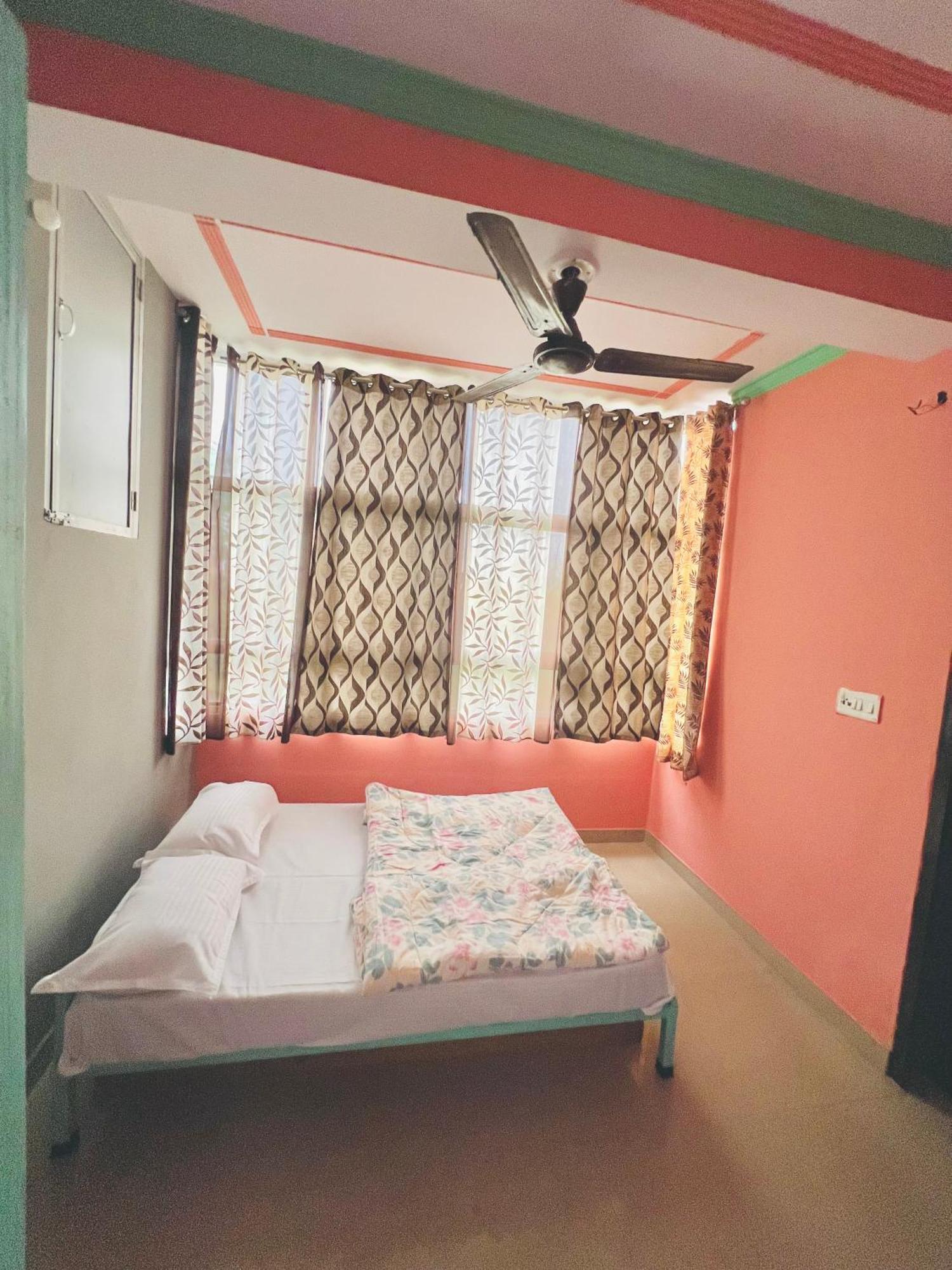 Guest house Bhoora House