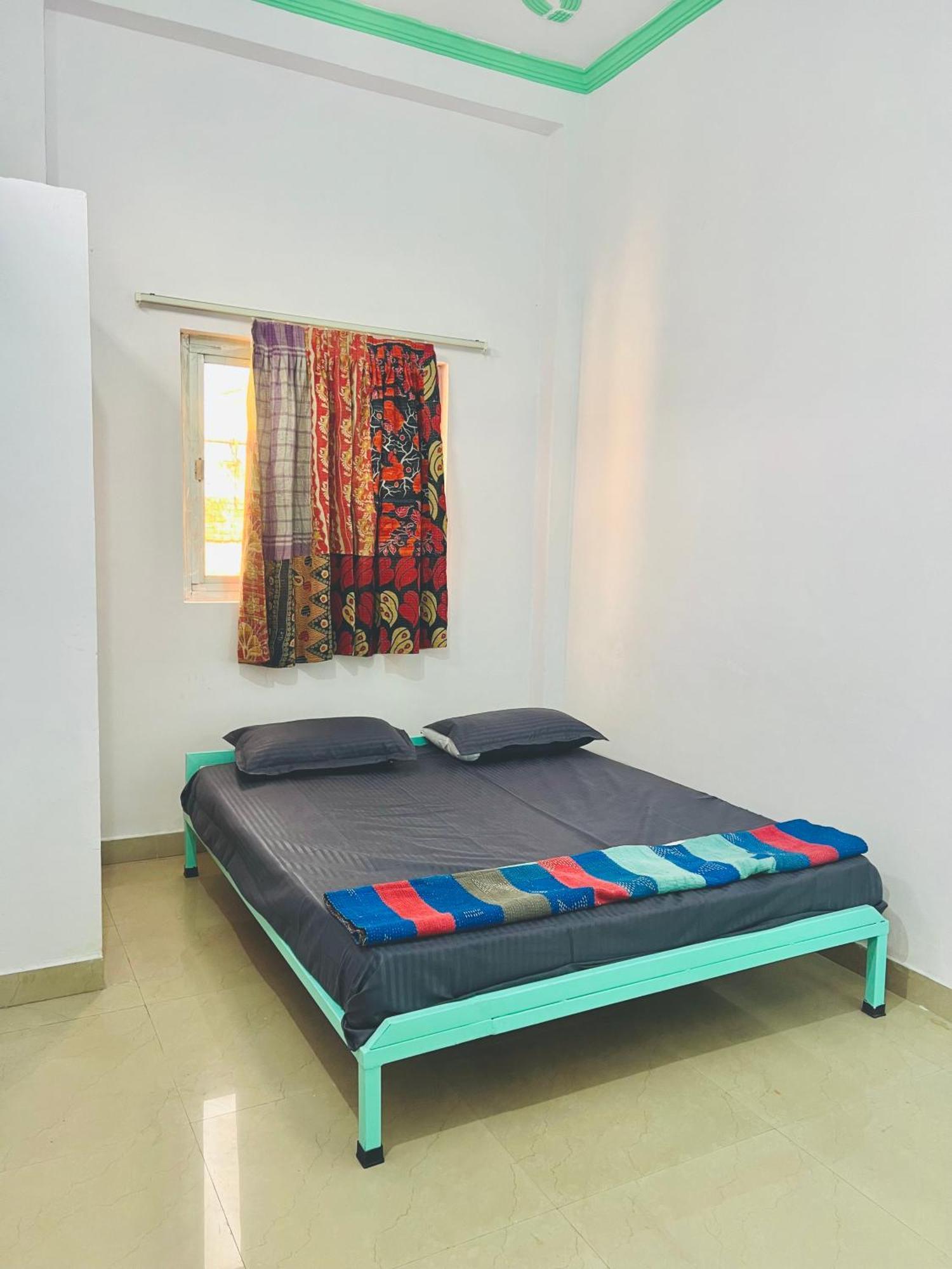 Guest house Bhoora House