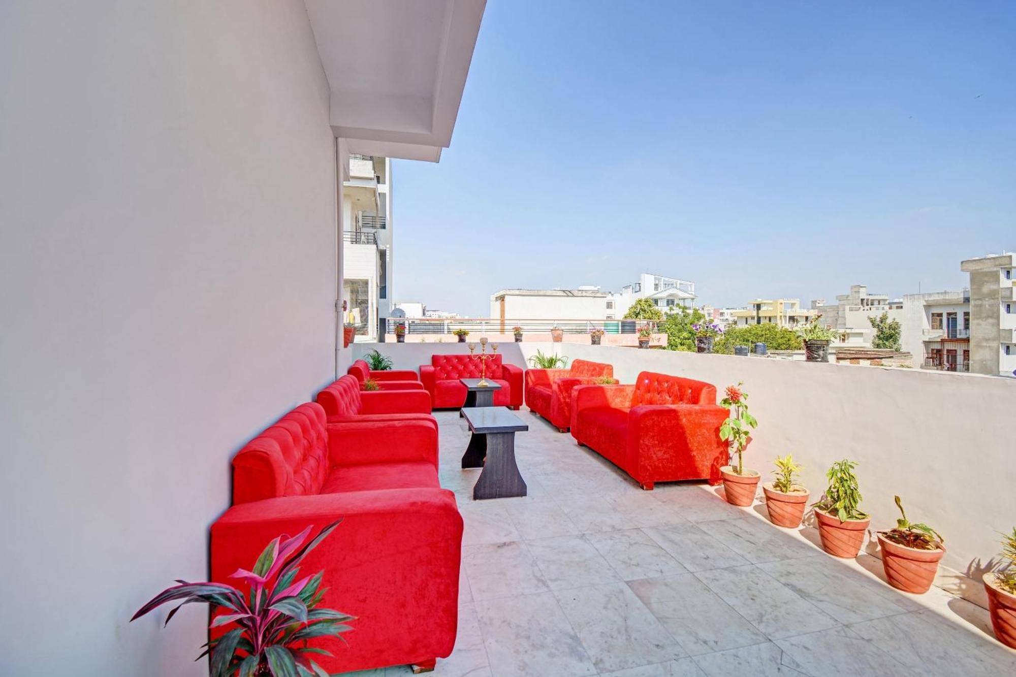 Collection O Omkar Residency Jaipur