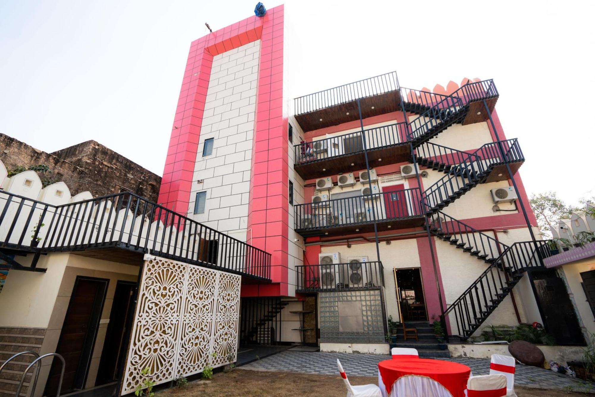 Hotel Rr 62-jaipur Centre Jaipur