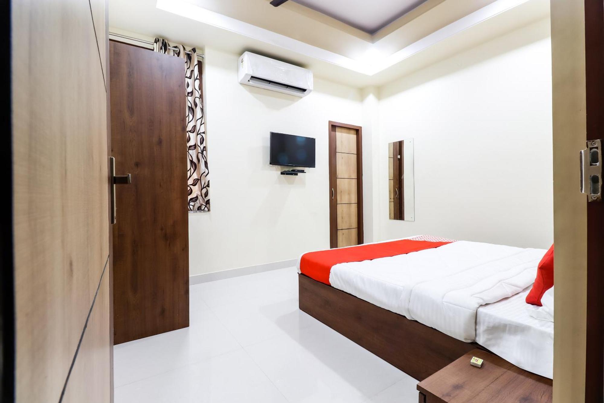 Flagship Shagun Hotel 3*