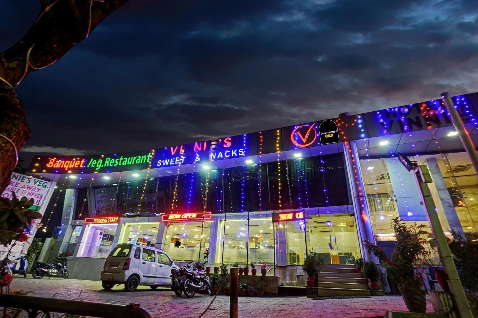 Super Oyo Townhouse Oak Vinnie 4* Jaipur