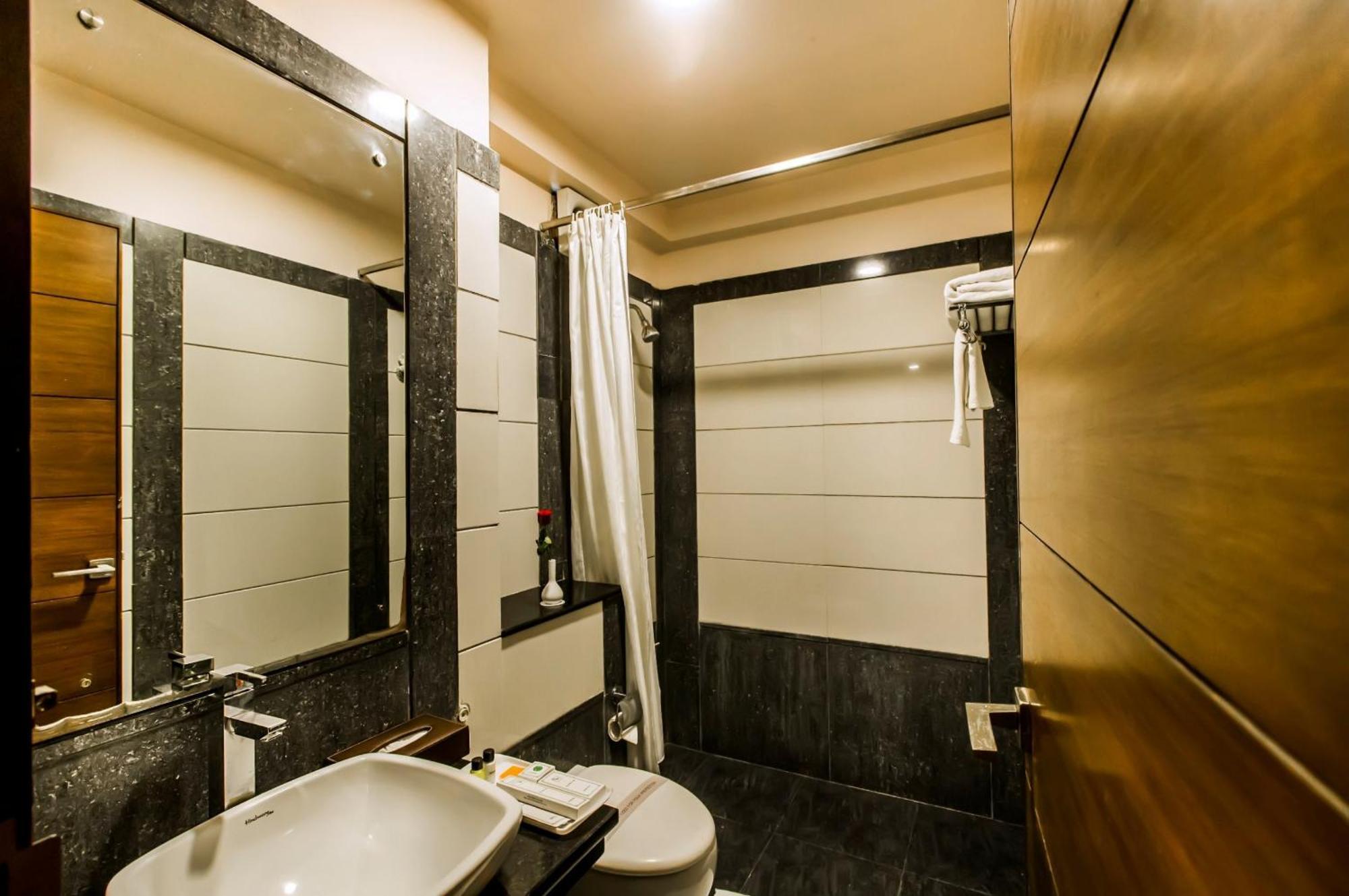Hotel Golden Manor By Brandmyhotel -jaipur Centre Jaipur