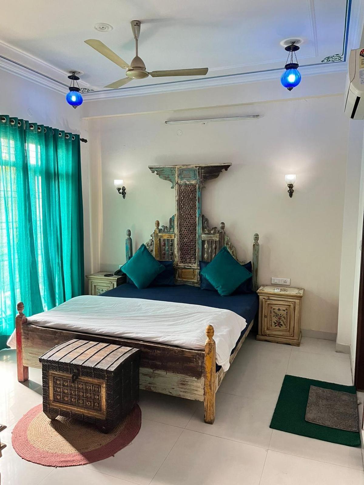Little Ganesha Hotel