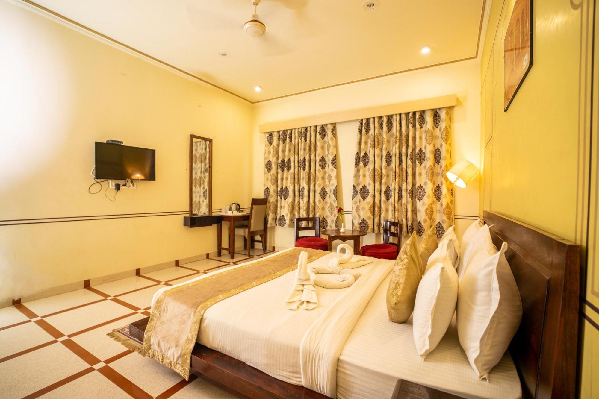 Hotel Laxmi Niwas Jaipur