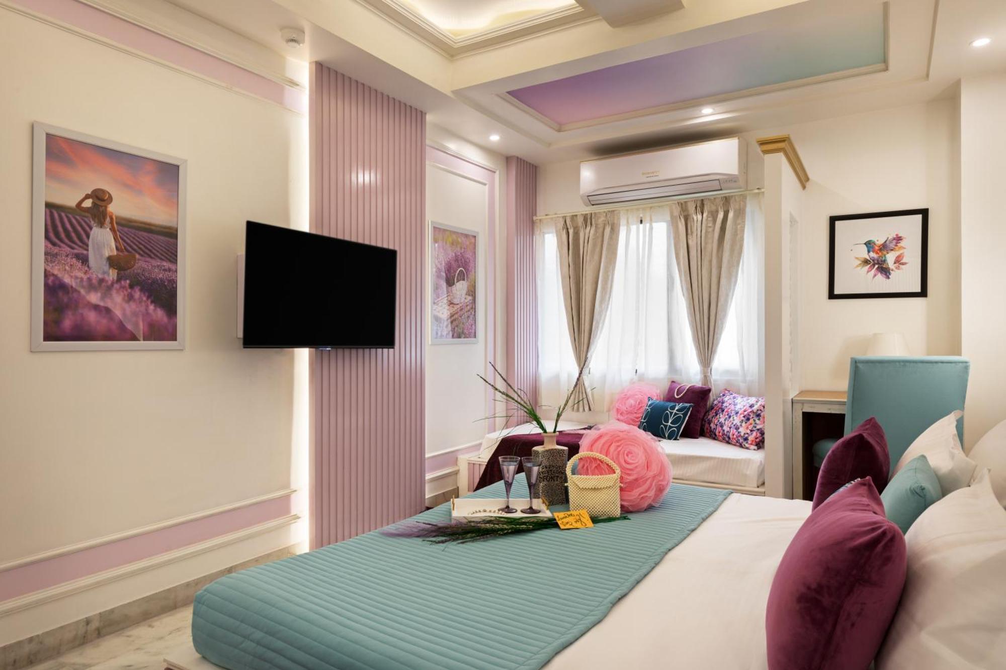 Sarang Palace - A Luxury Boutique Hotel