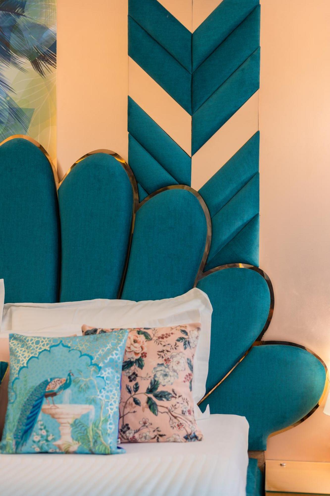 Sarang Palace - A Luxury Boutique