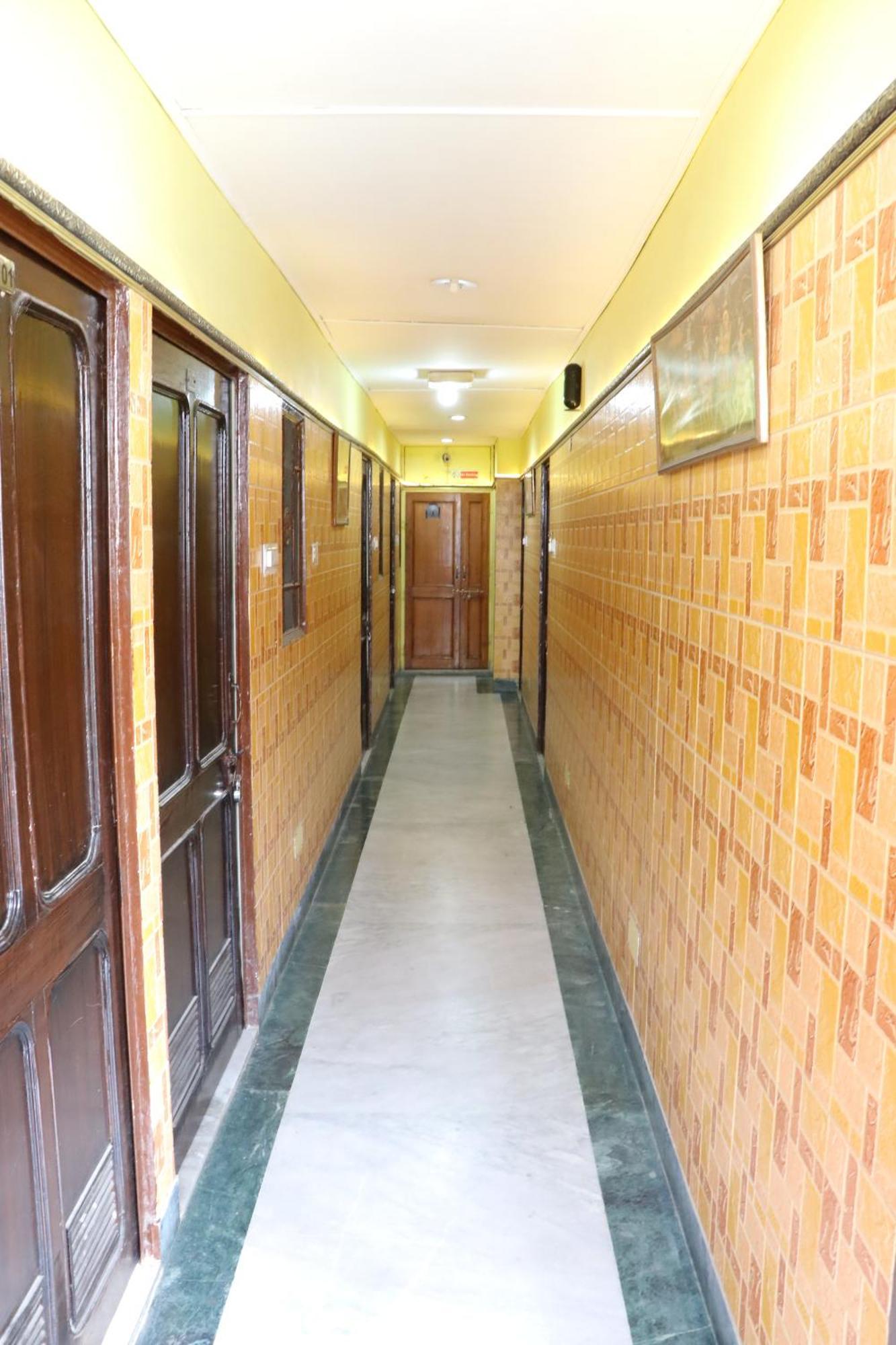The Maurvi Hotel