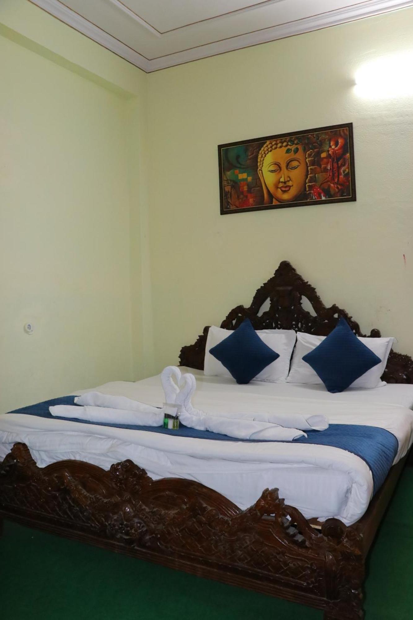 The Maurvi Hotel 3*