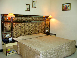 Hotel Neelam