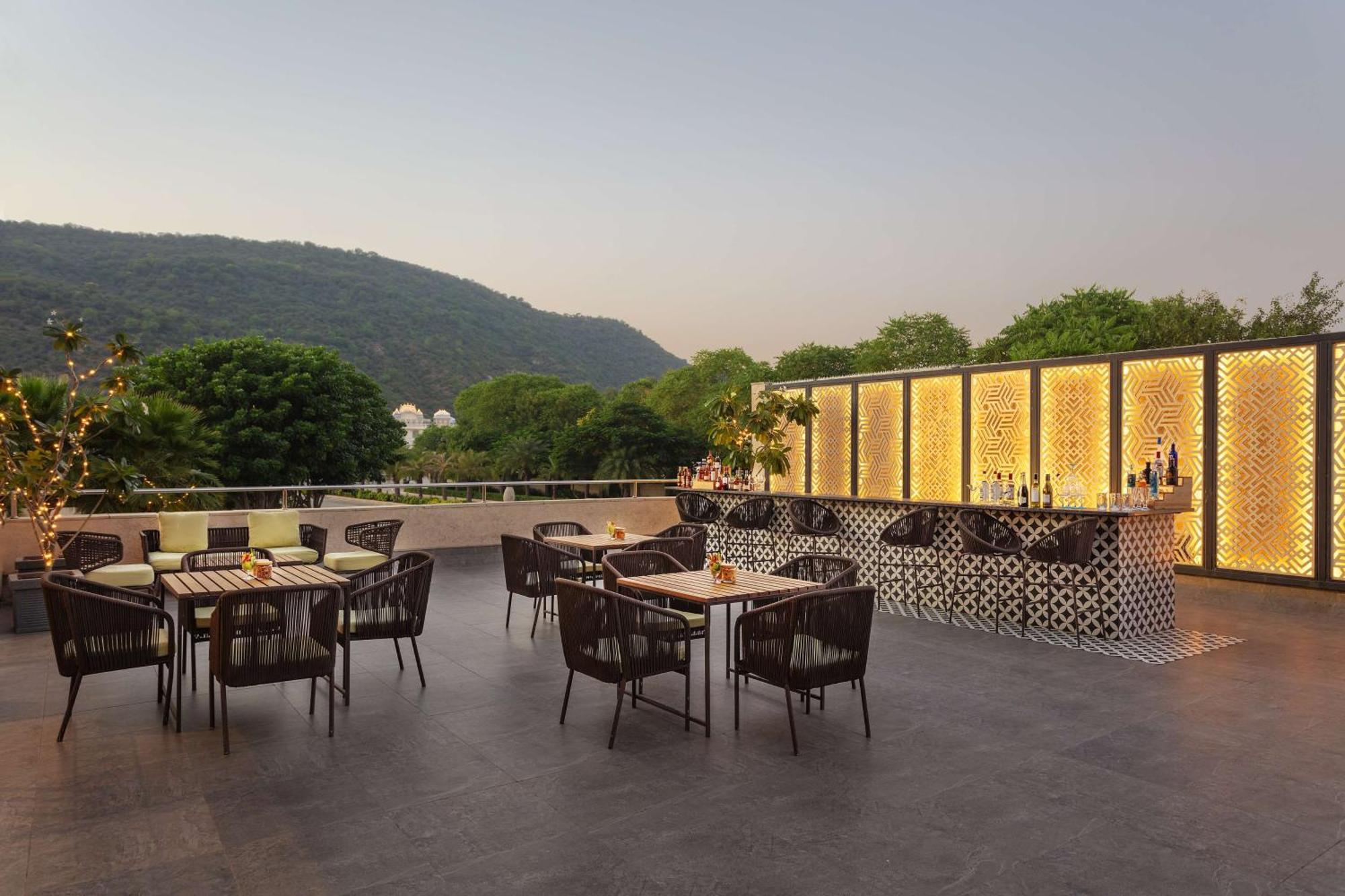 Doubletree By Hilton Amer 5* Jaipur