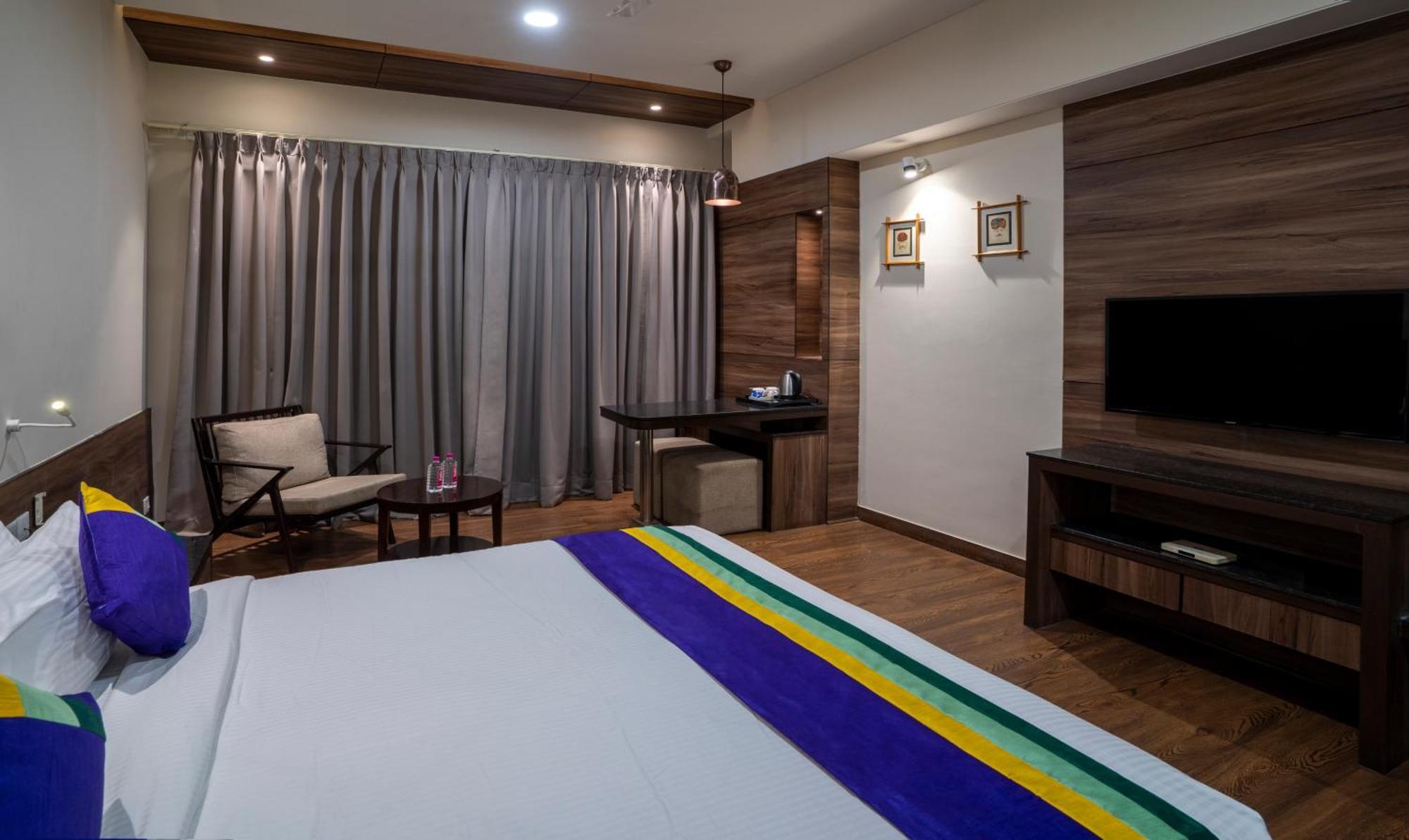 Hotel Treebo Premium Baramasi By Jai Club Prime Jaipur