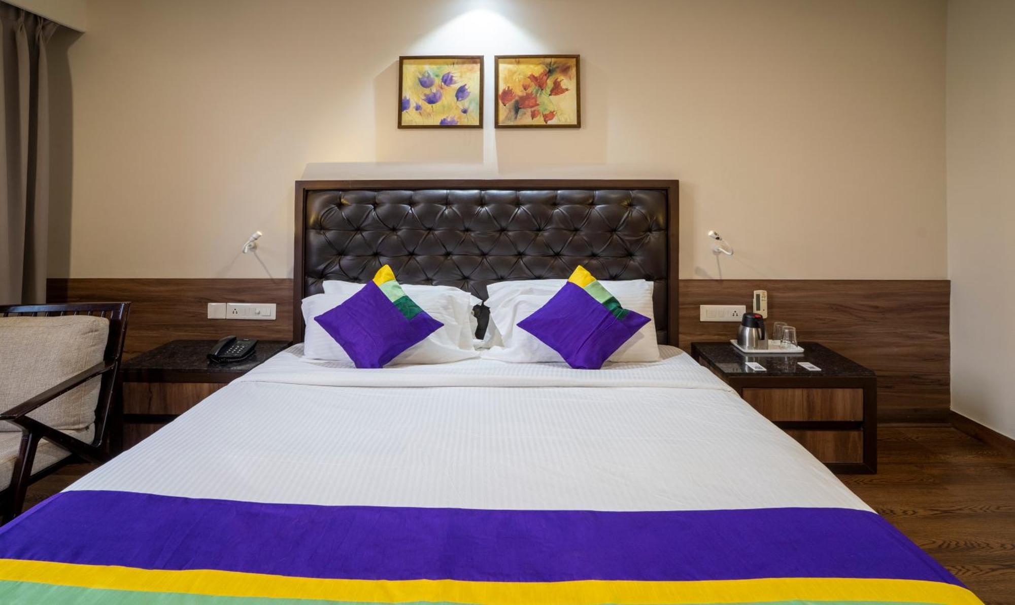 Treebo Premium Baramasi By Jai Club Prime 4* Jaipur