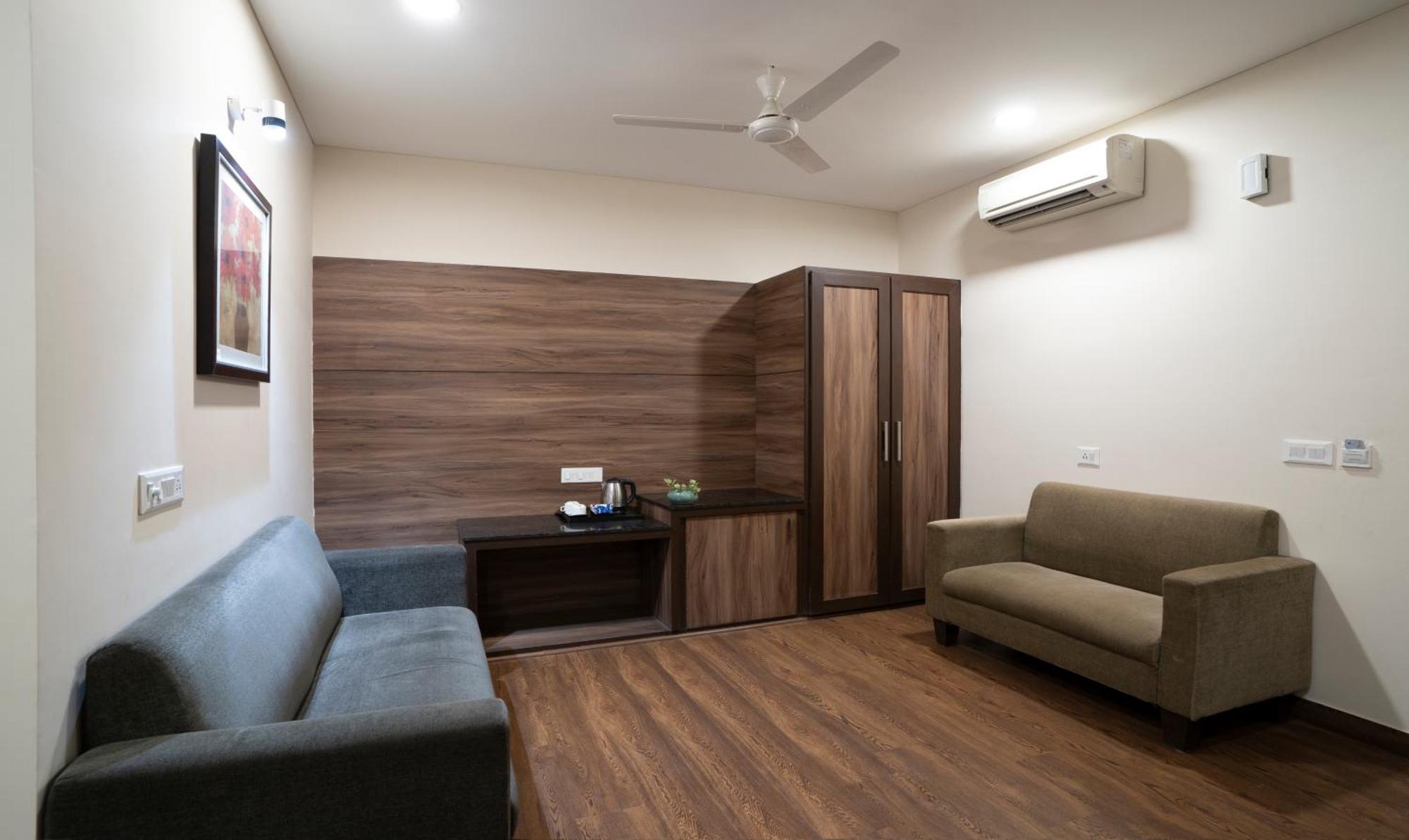 Treebo Premium Baramasi By Jai Club Prime 4*