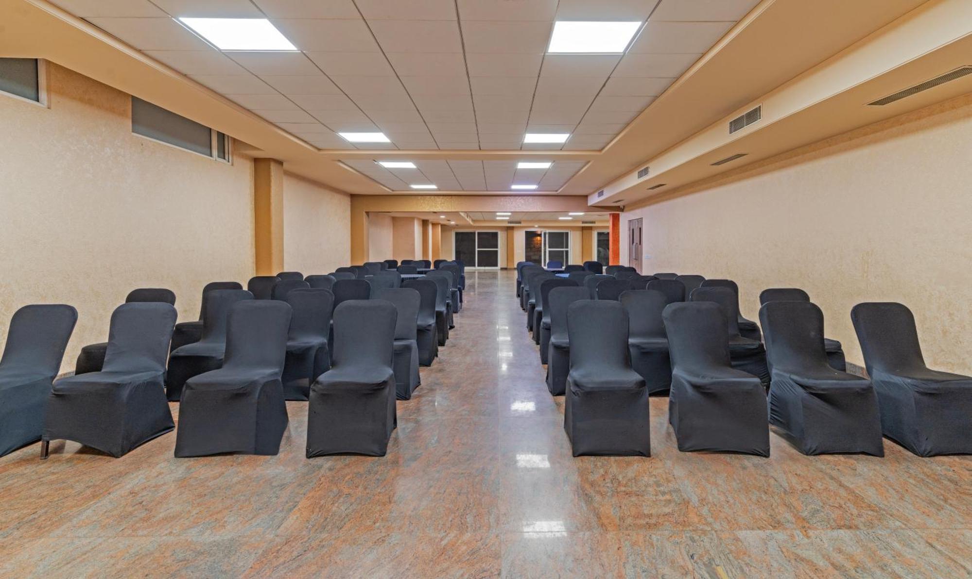 Treebo Premium Baramasi By Jai Club Prime Jaipur
