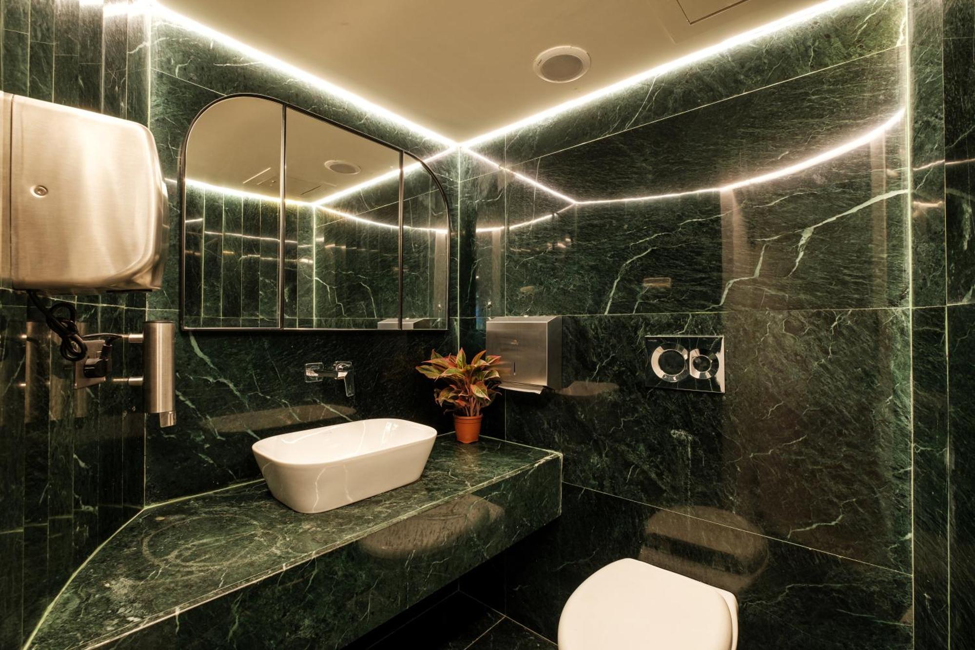 Indie Hotel 3*