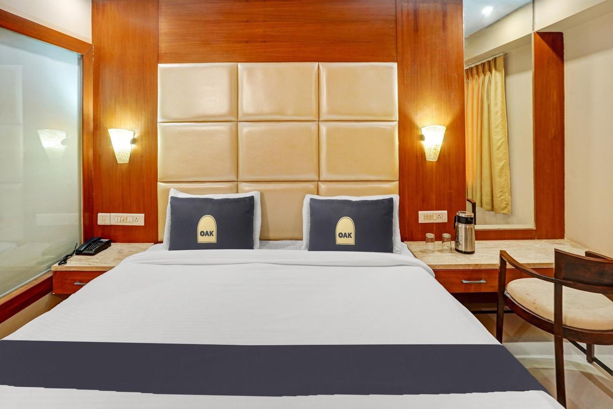 Super Oyo Townhouse Oak Vinnie Hotel Jaipur