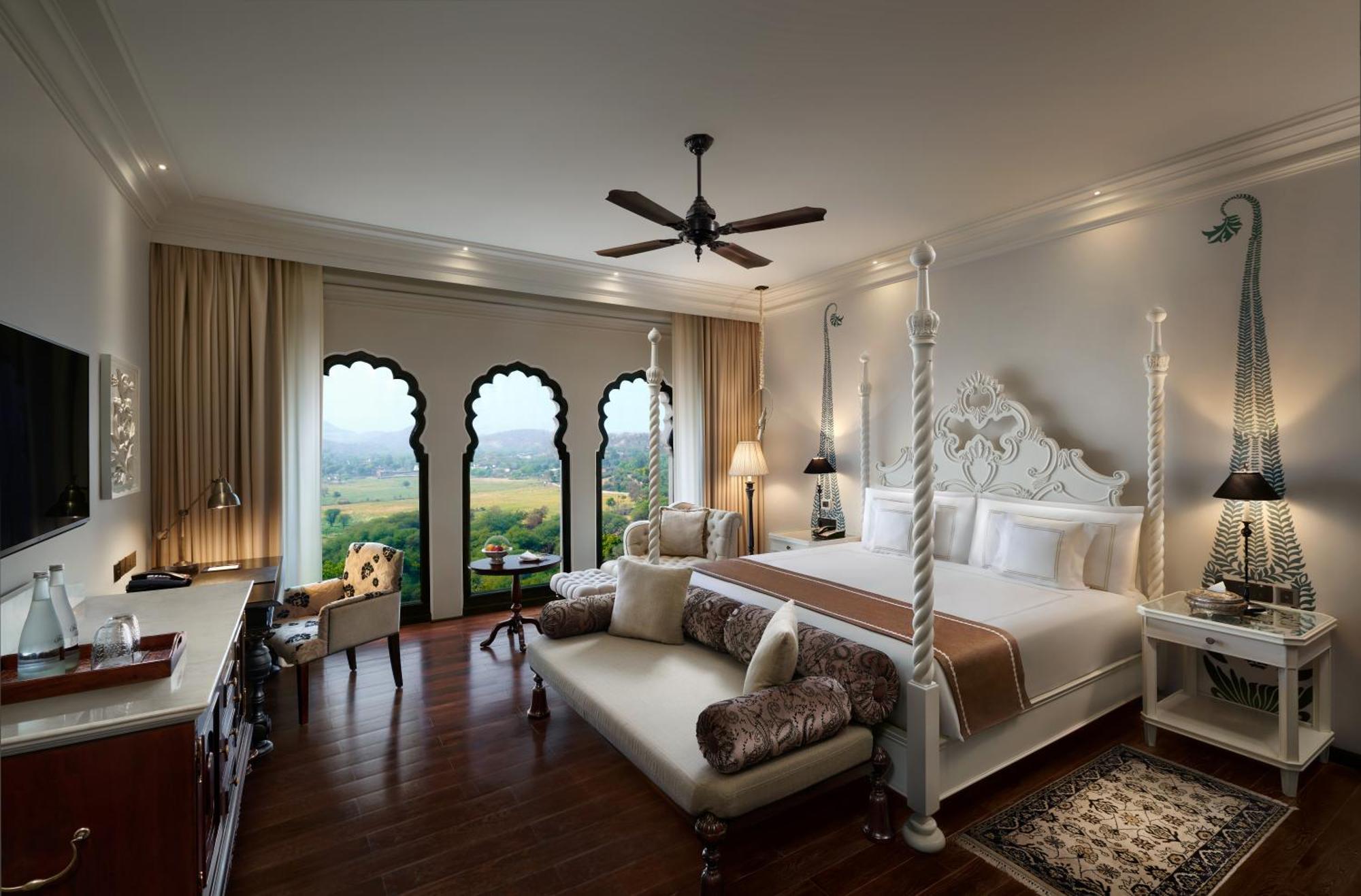 Fairmont Hotel 5*