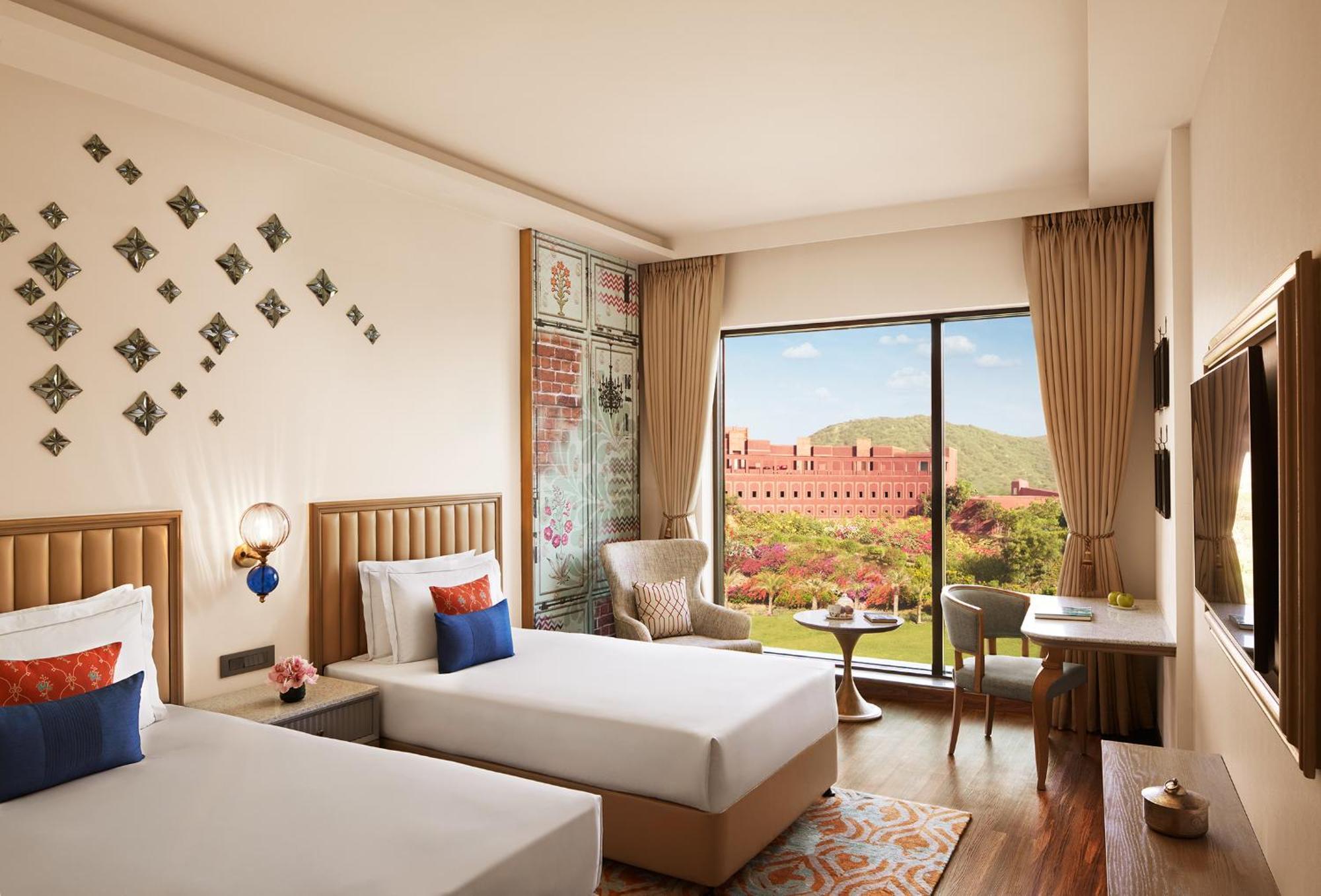 Taj Devi Ratn & Spa, Resort