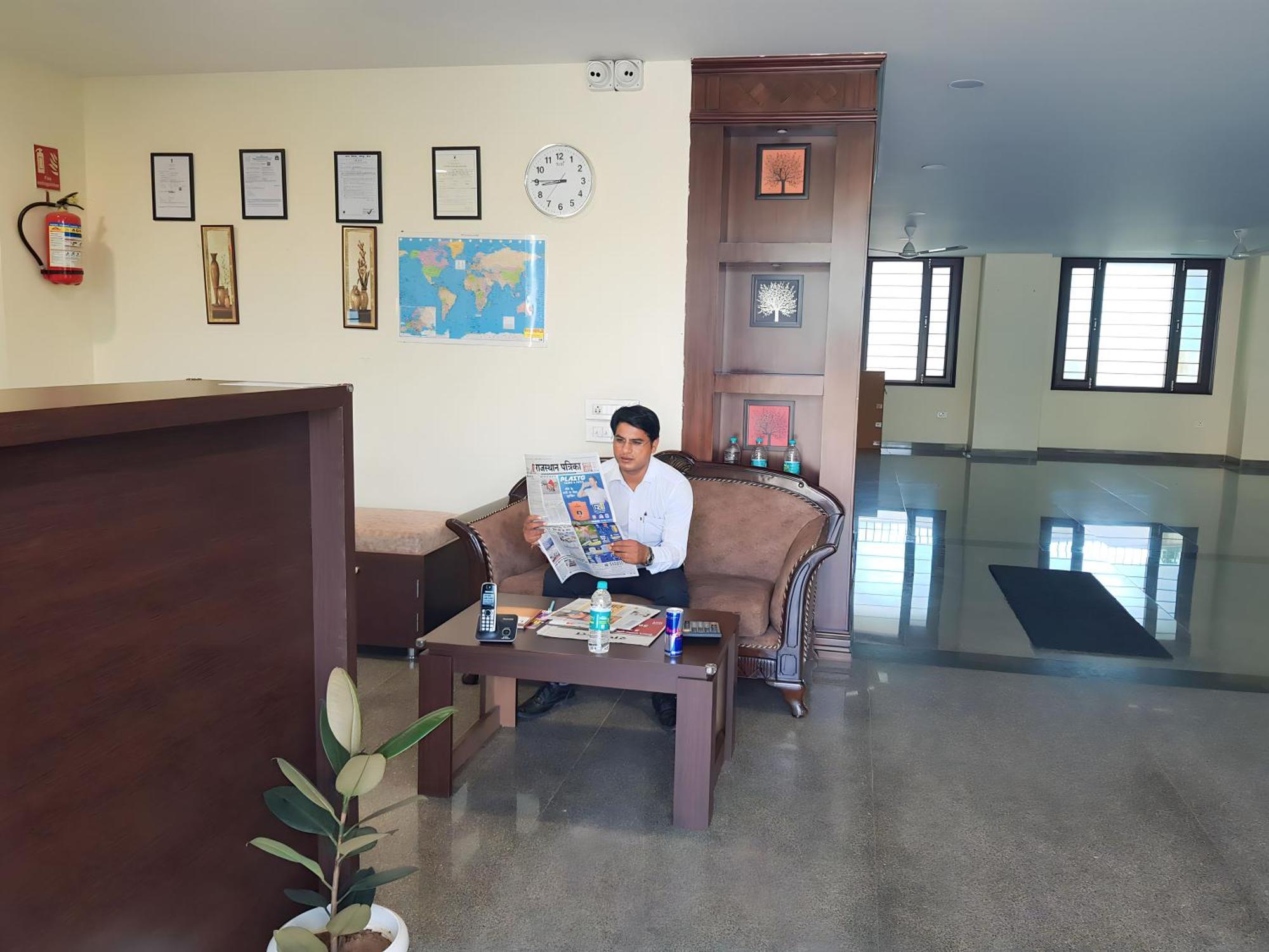 Hotel Sheerha Royal Residency-near Airport Jaipur