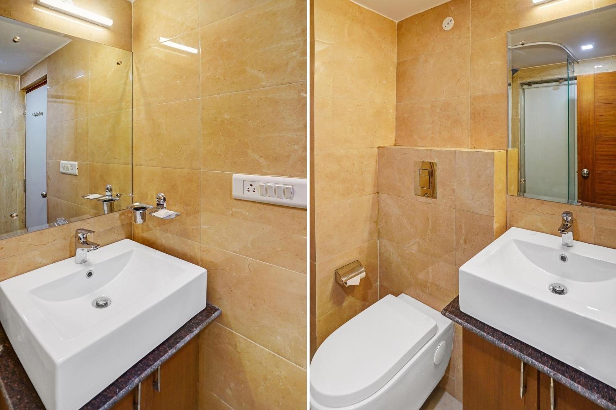 Super Oyo Townhouse Oak Vinnie Hotel