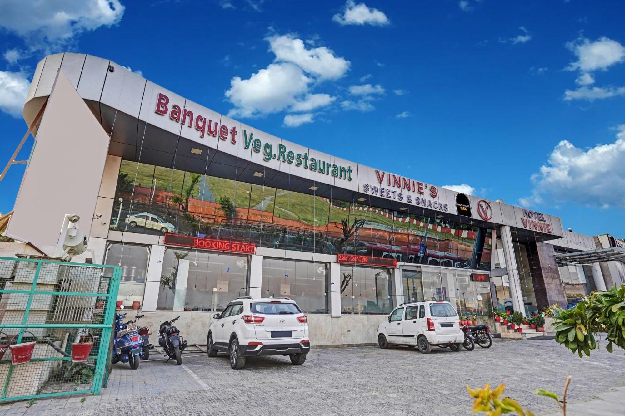 Super Oyo Townhouse Oak Vinnie 4* Jaipur