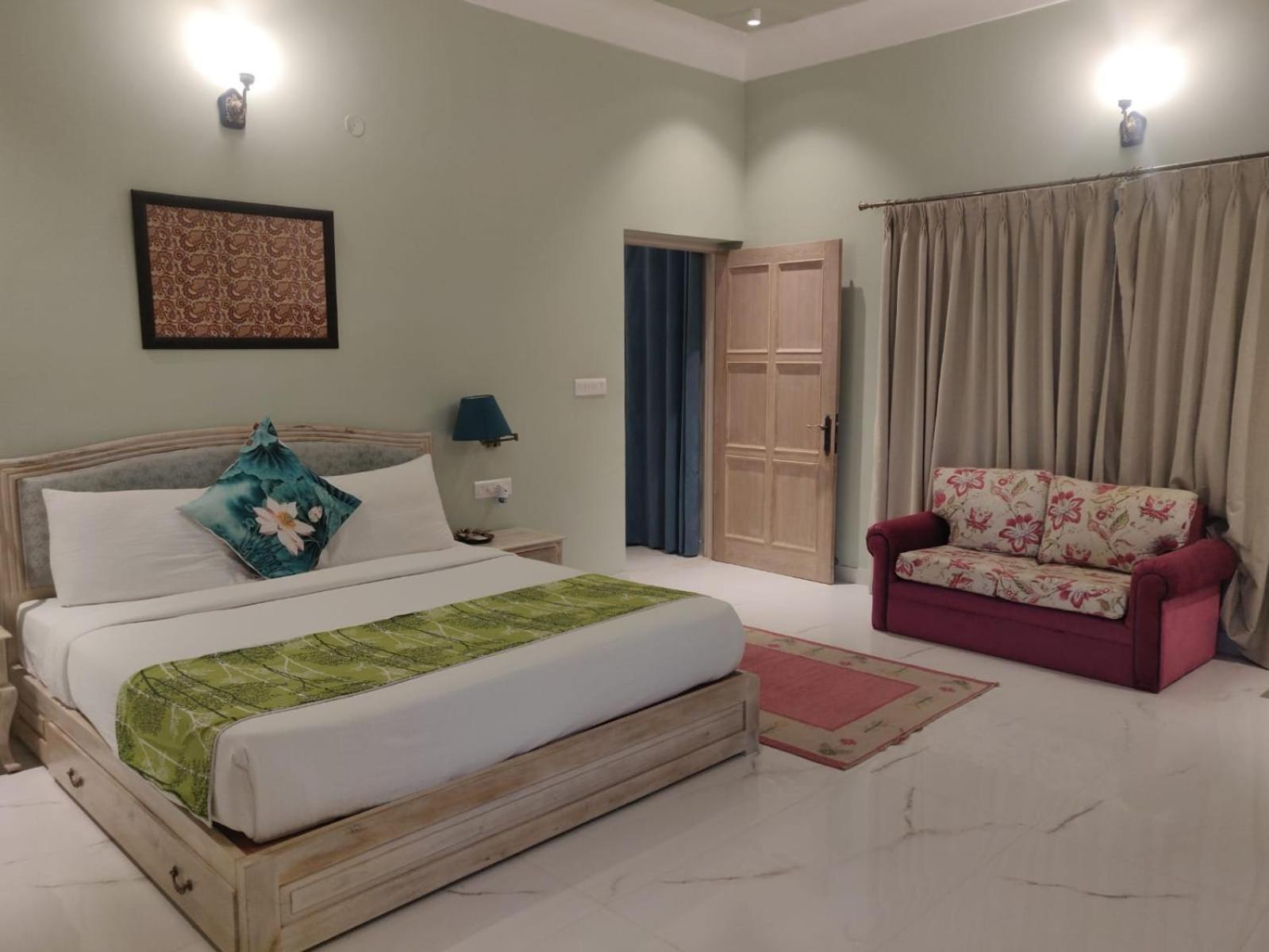 Chhota Mahal Hotel