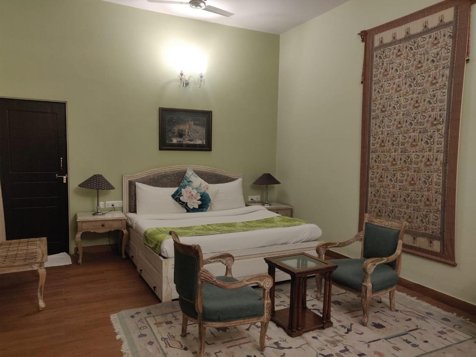 Chhota Mahal Hotel
