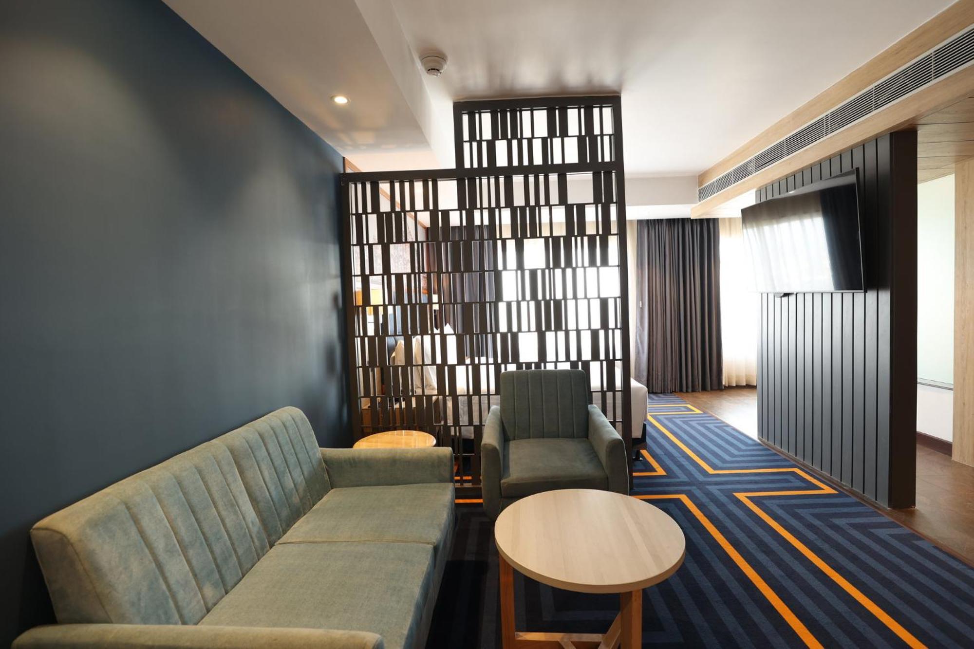 Express & Gopalpura 4* Jaipur