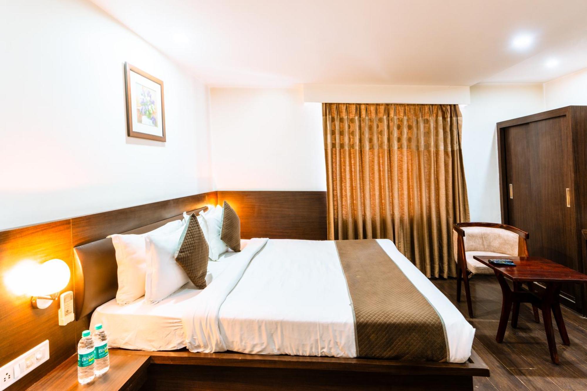 Krishna By Keymagics Hotel