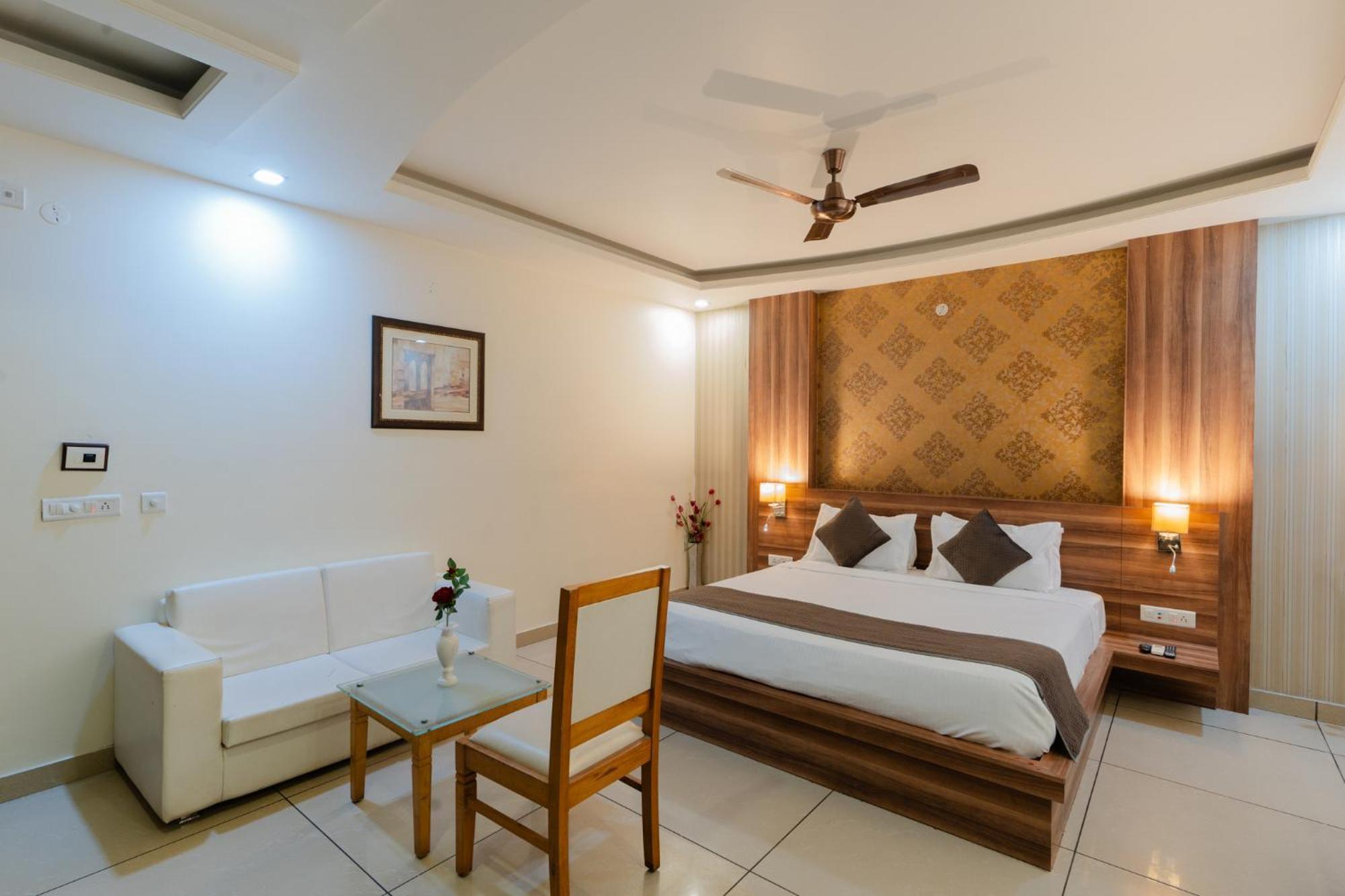 Hotel Signature 3*