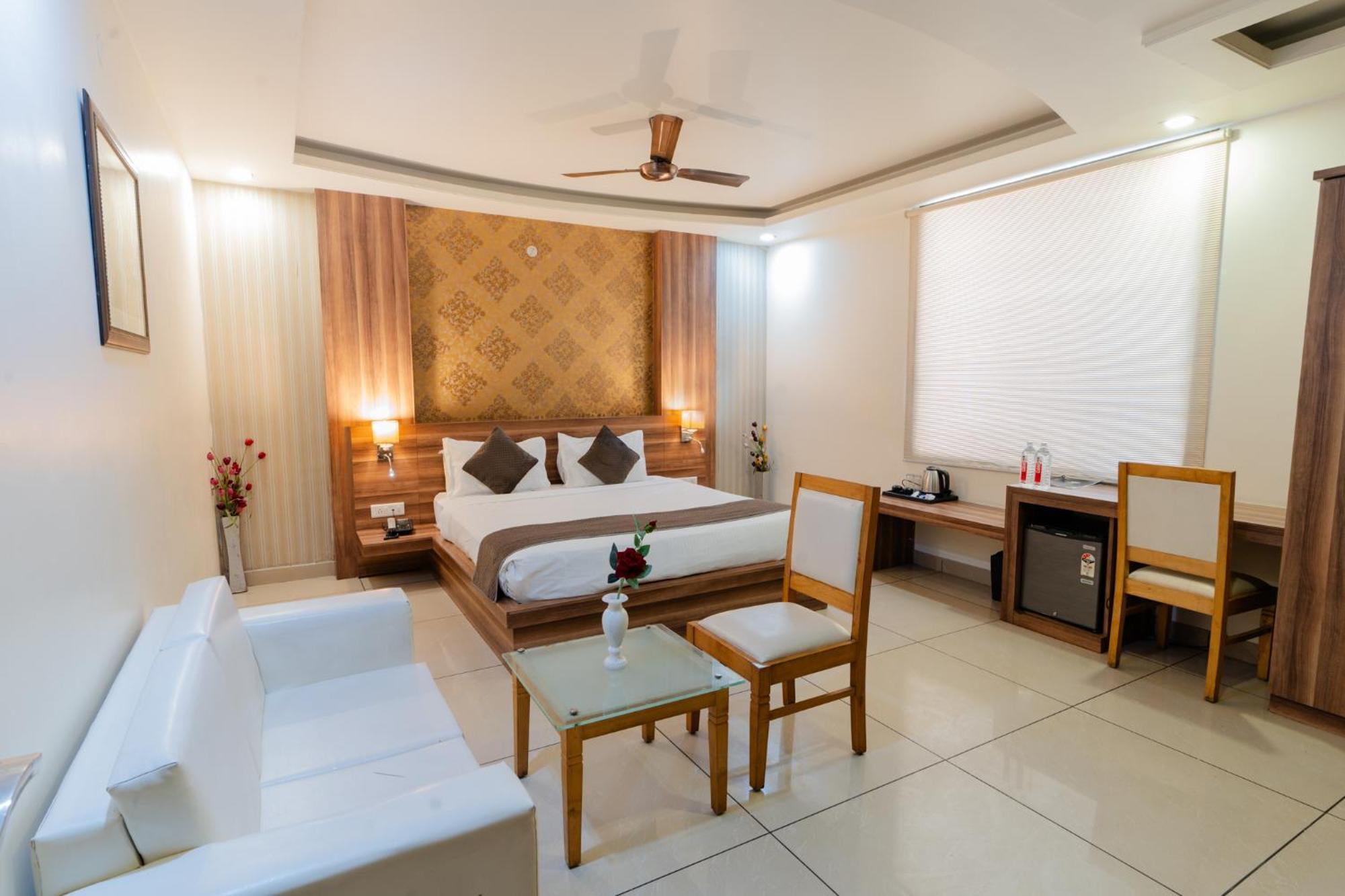Hotel Signature Jaipur