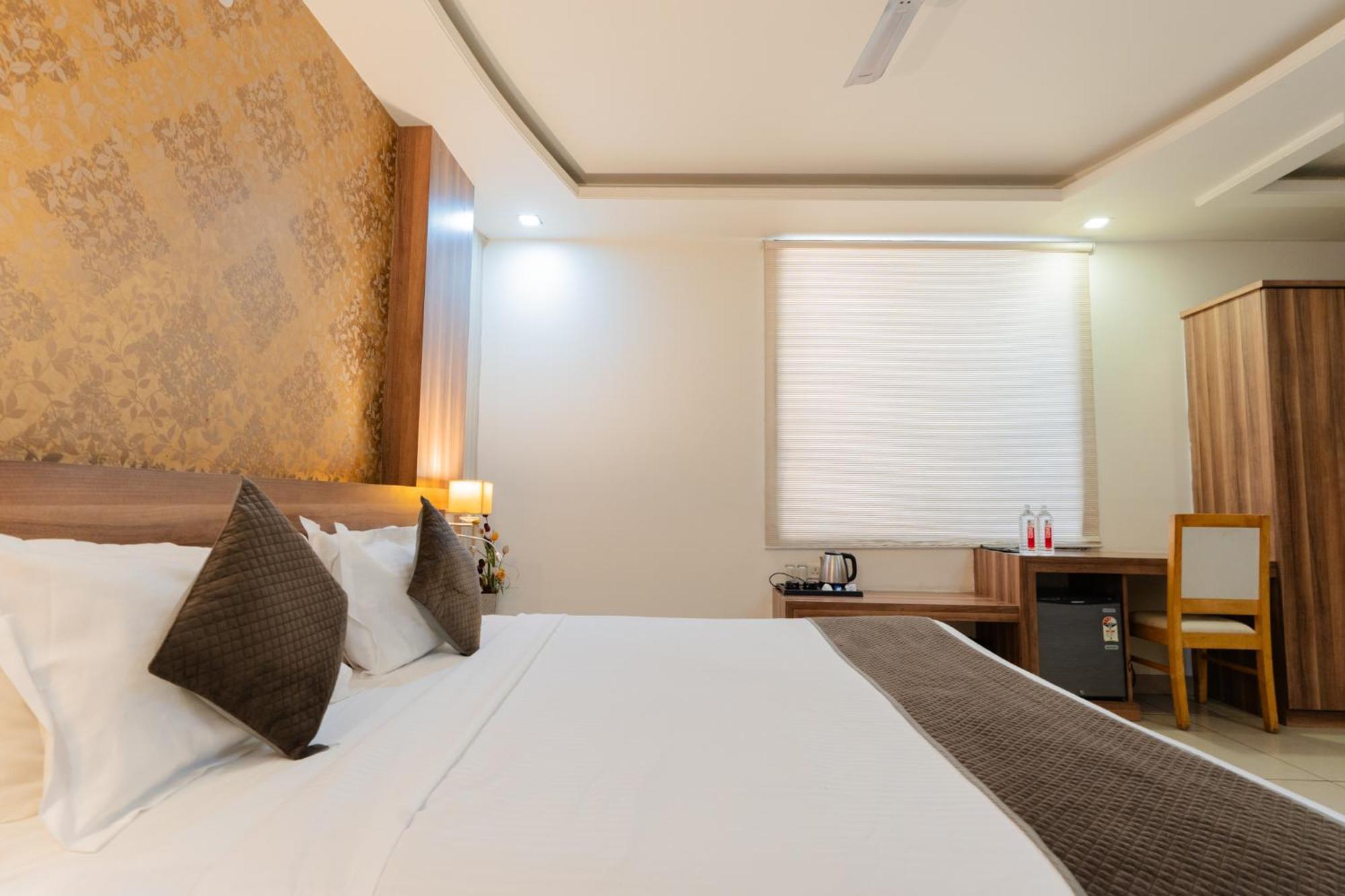 Signature Hotel Jaipur