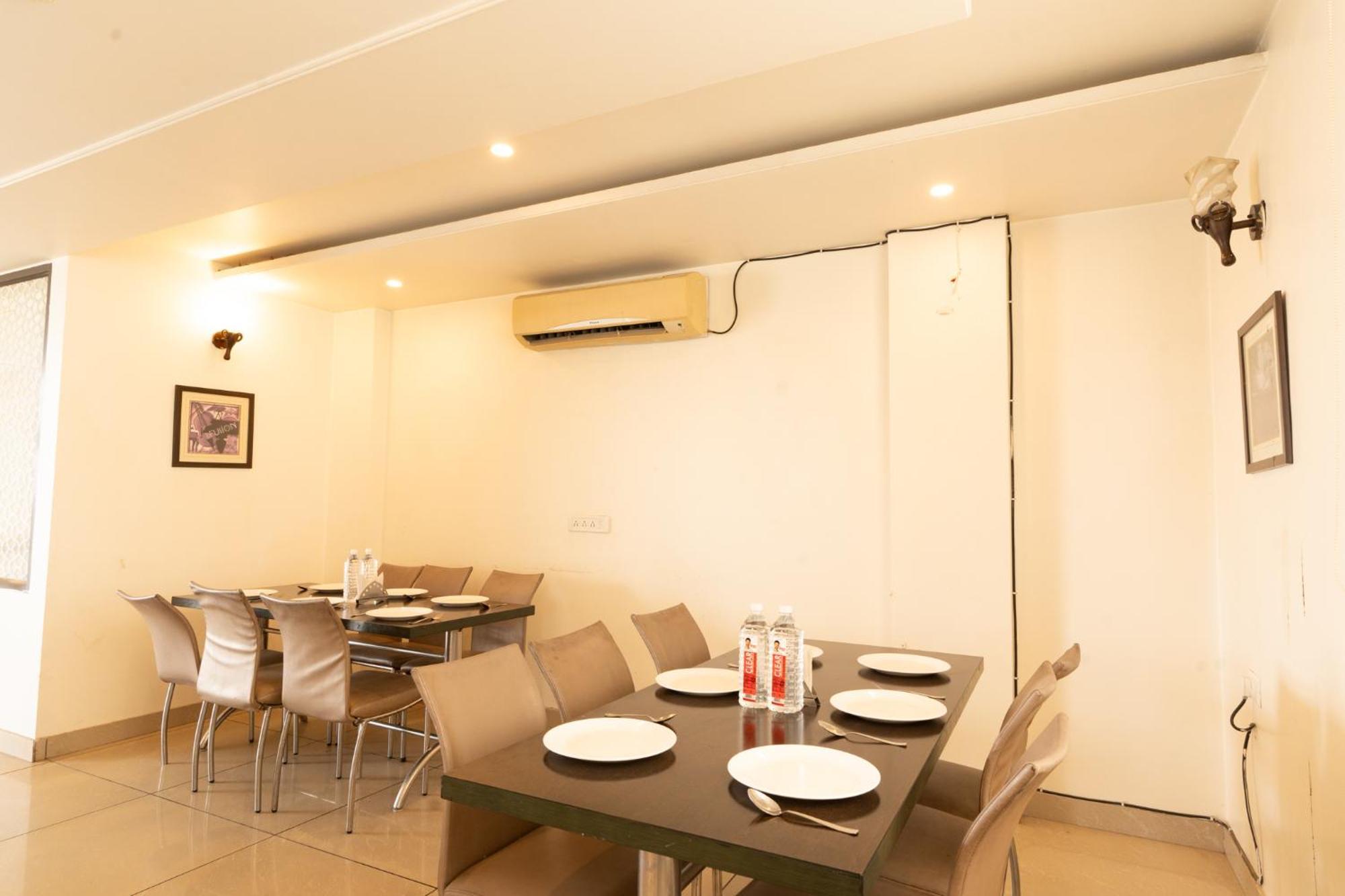 Signature Hotel Jaipur