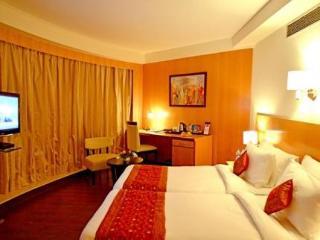 The Theme, Hotel