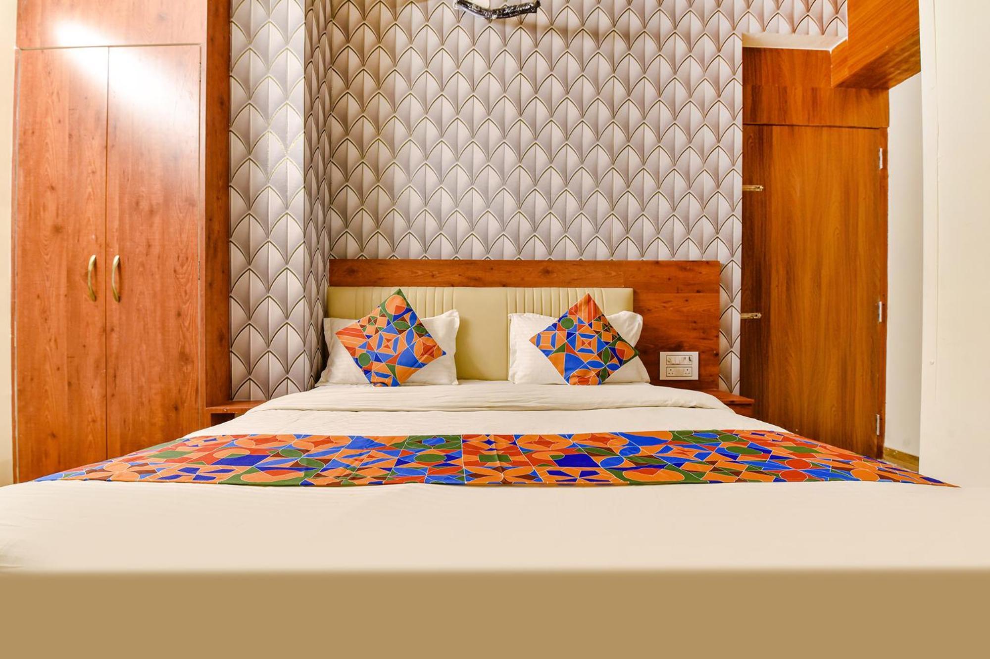 Fabexpress Royal Raj Jaipur