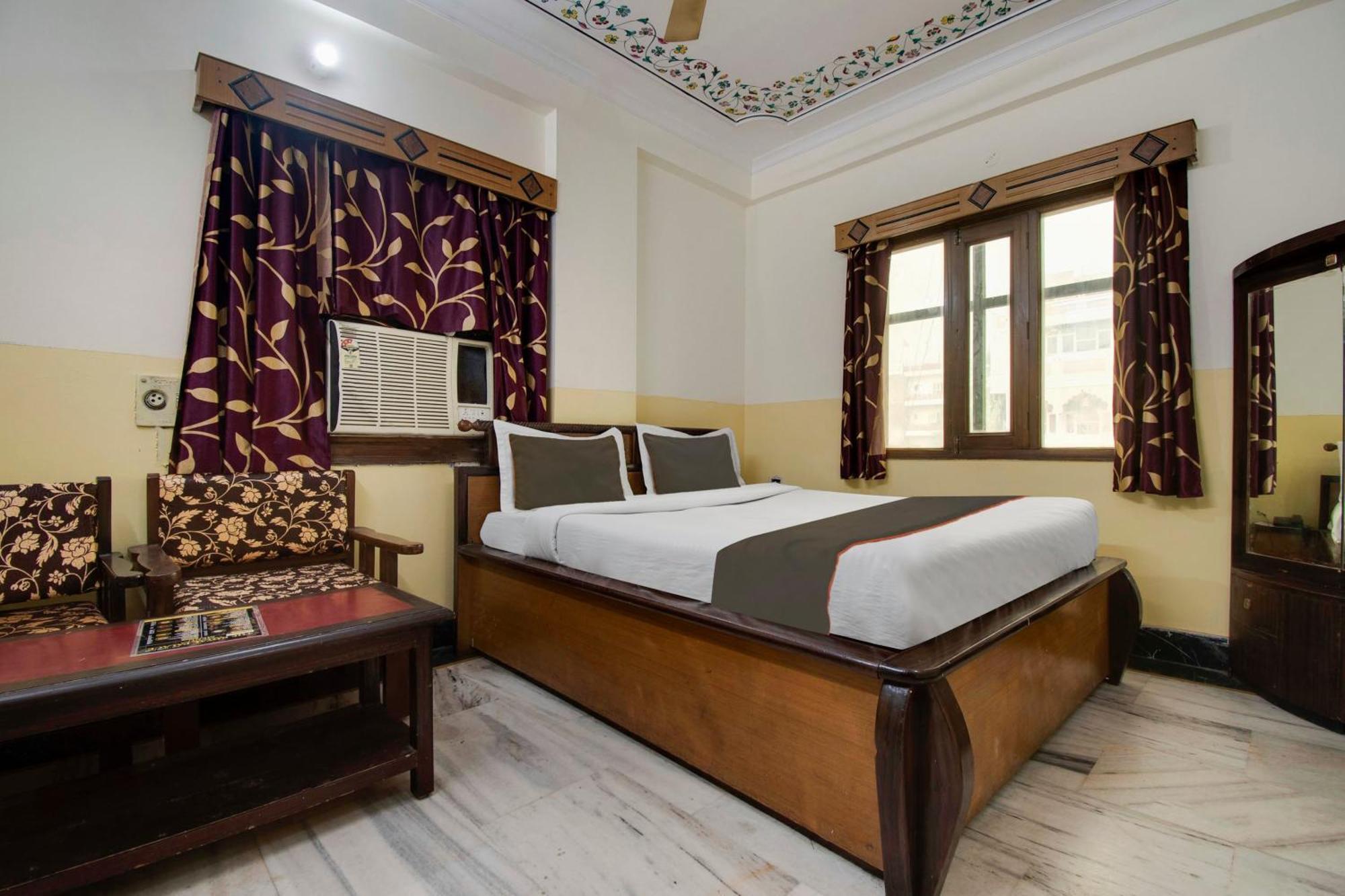 Collection O The Royal Palace Hotel Jaipur