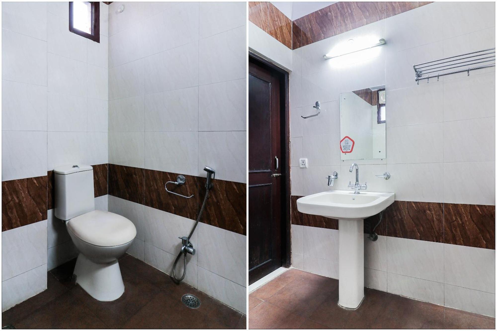 Hotel Townhouse Palm's Jaipur