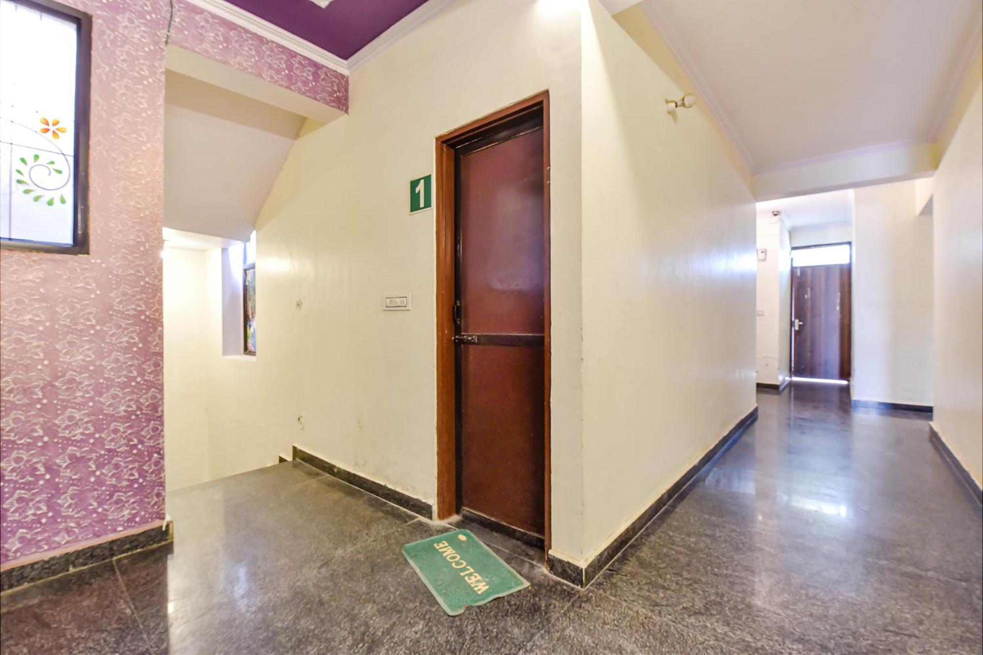 Fabexpress Royal Raj Hotel 3*