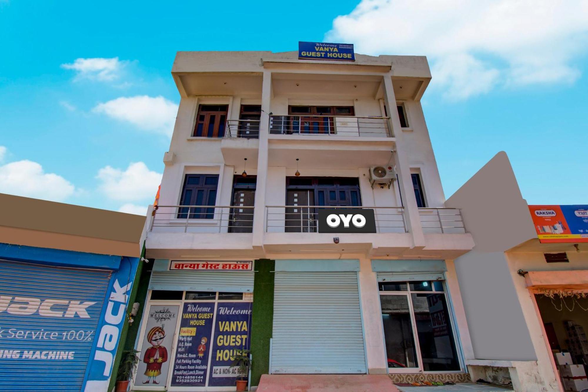 Oyo Flagship 81130 Vanya 3* Jaipur