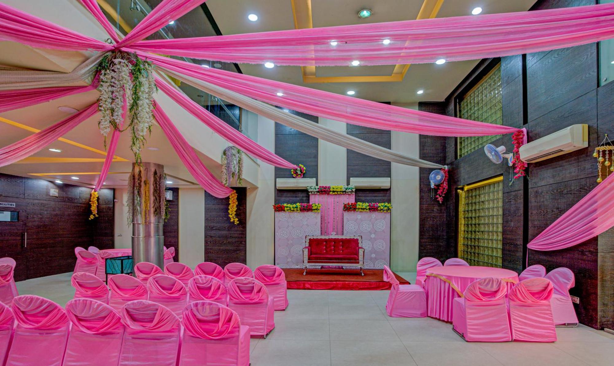 Hotel Treebo Bliss 3*