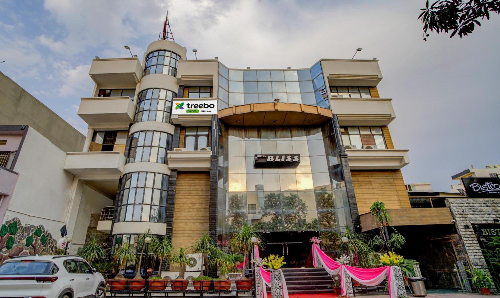 Treebo Bliss Hotel Jaipur