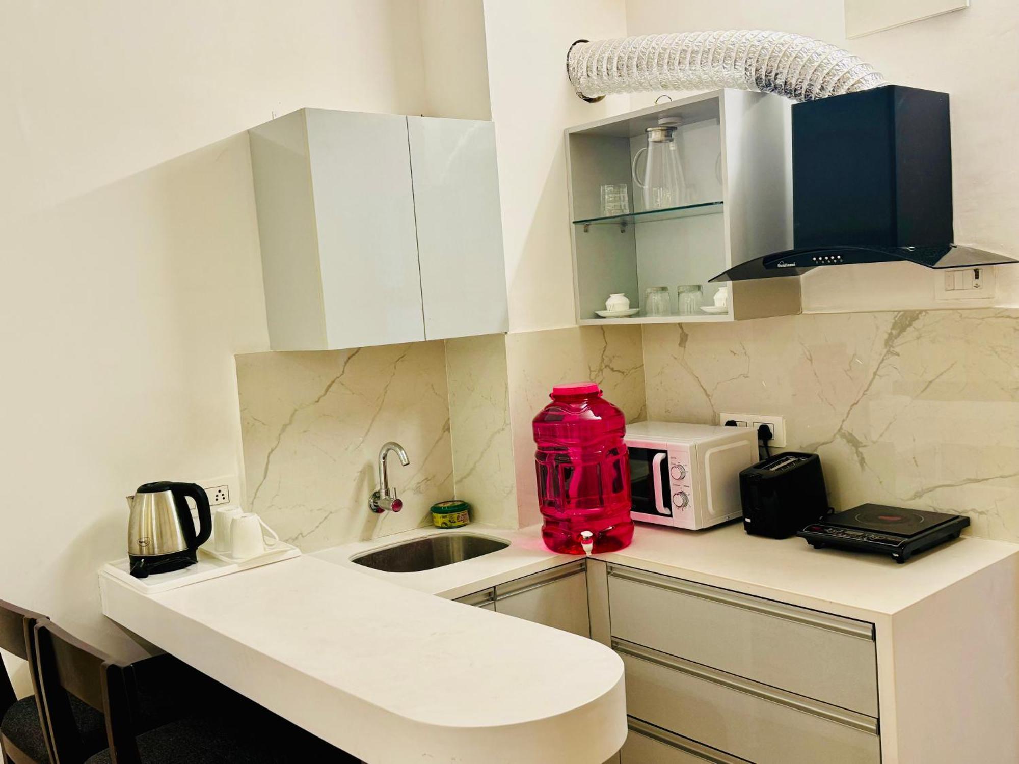 Aparthotel The Grand Anukampa Pink City 3*