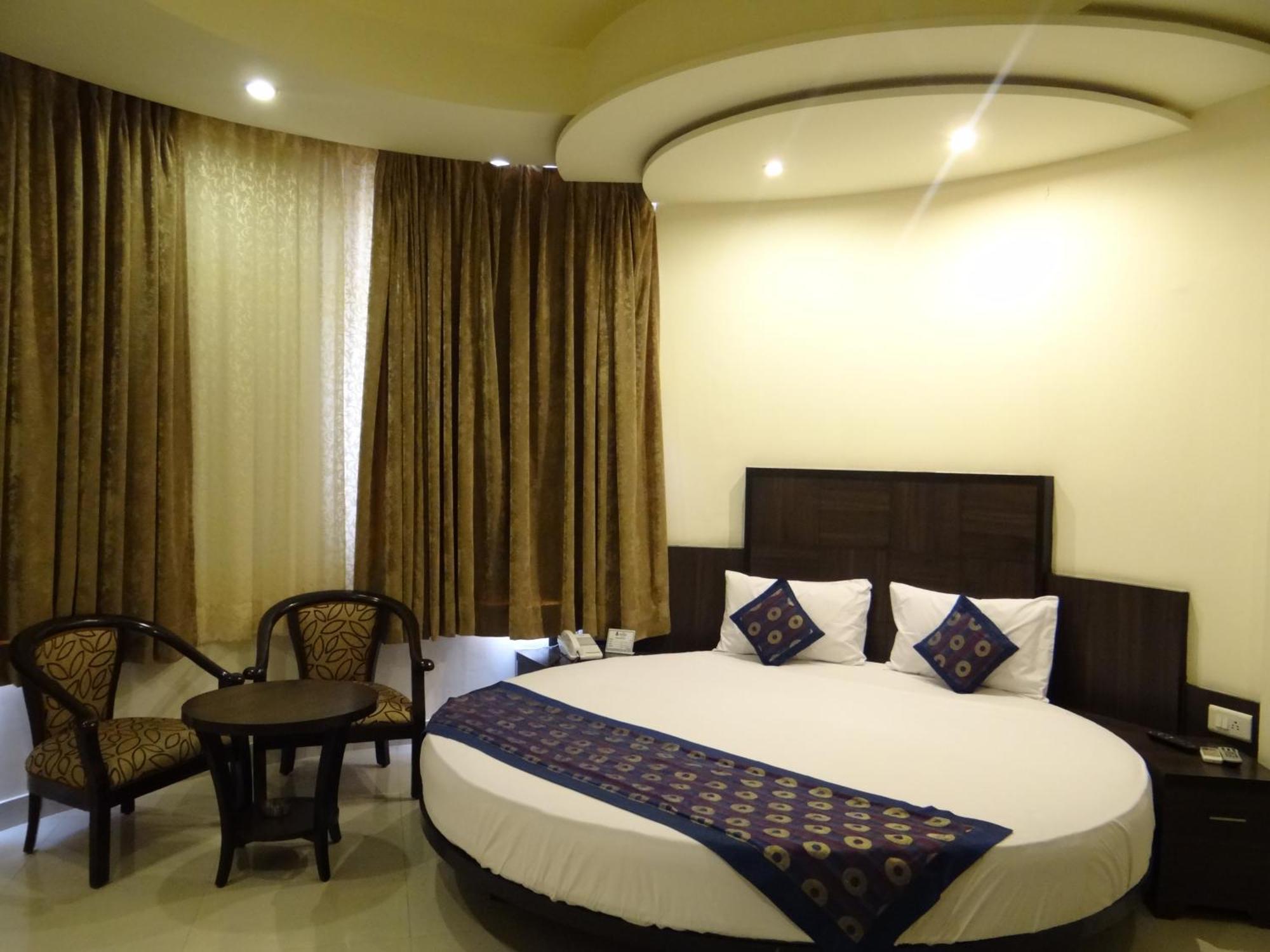Hotel Ratnawali - A Vegetarian Heritage Jaipur