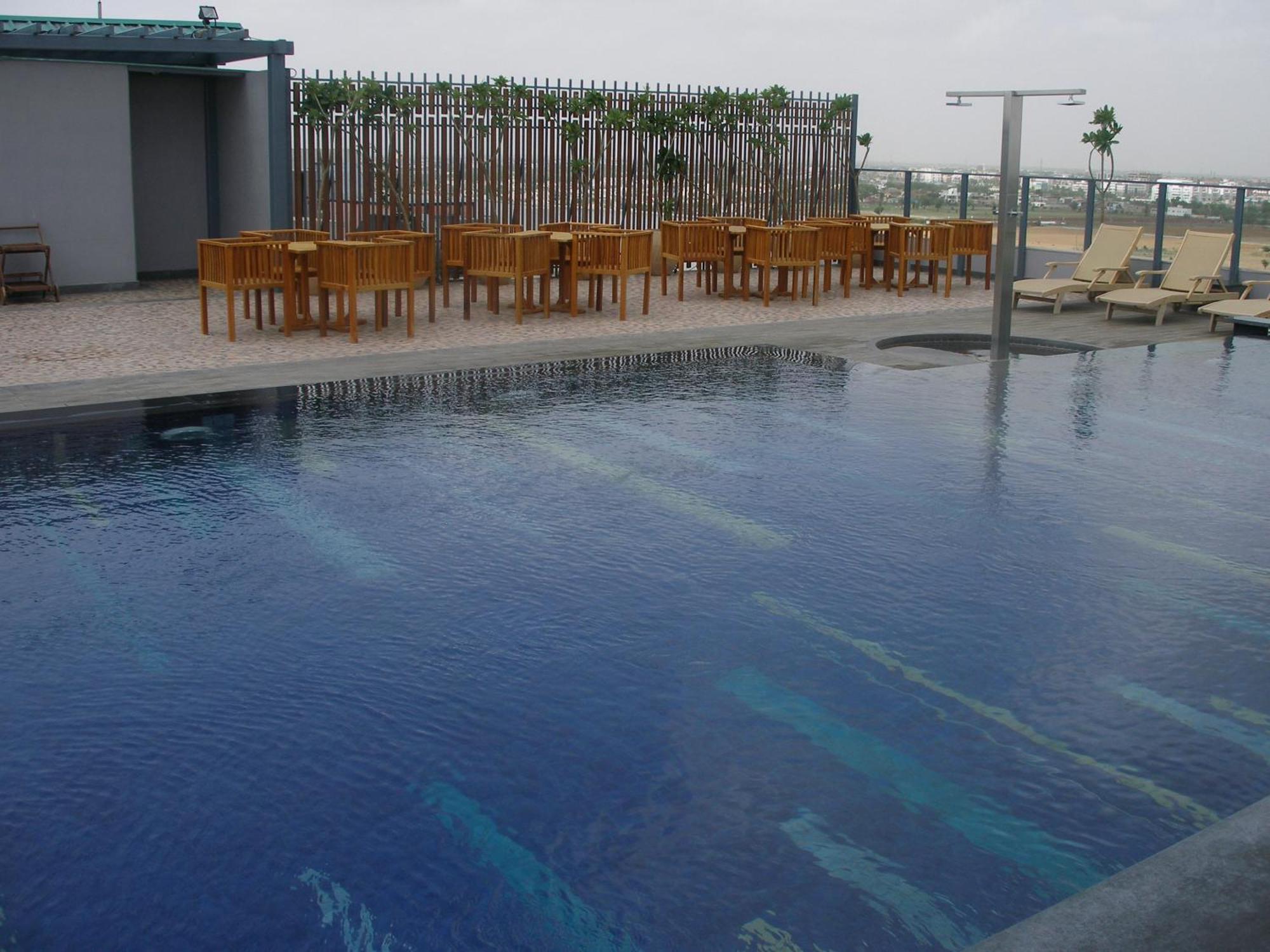 Hotel The Fern,