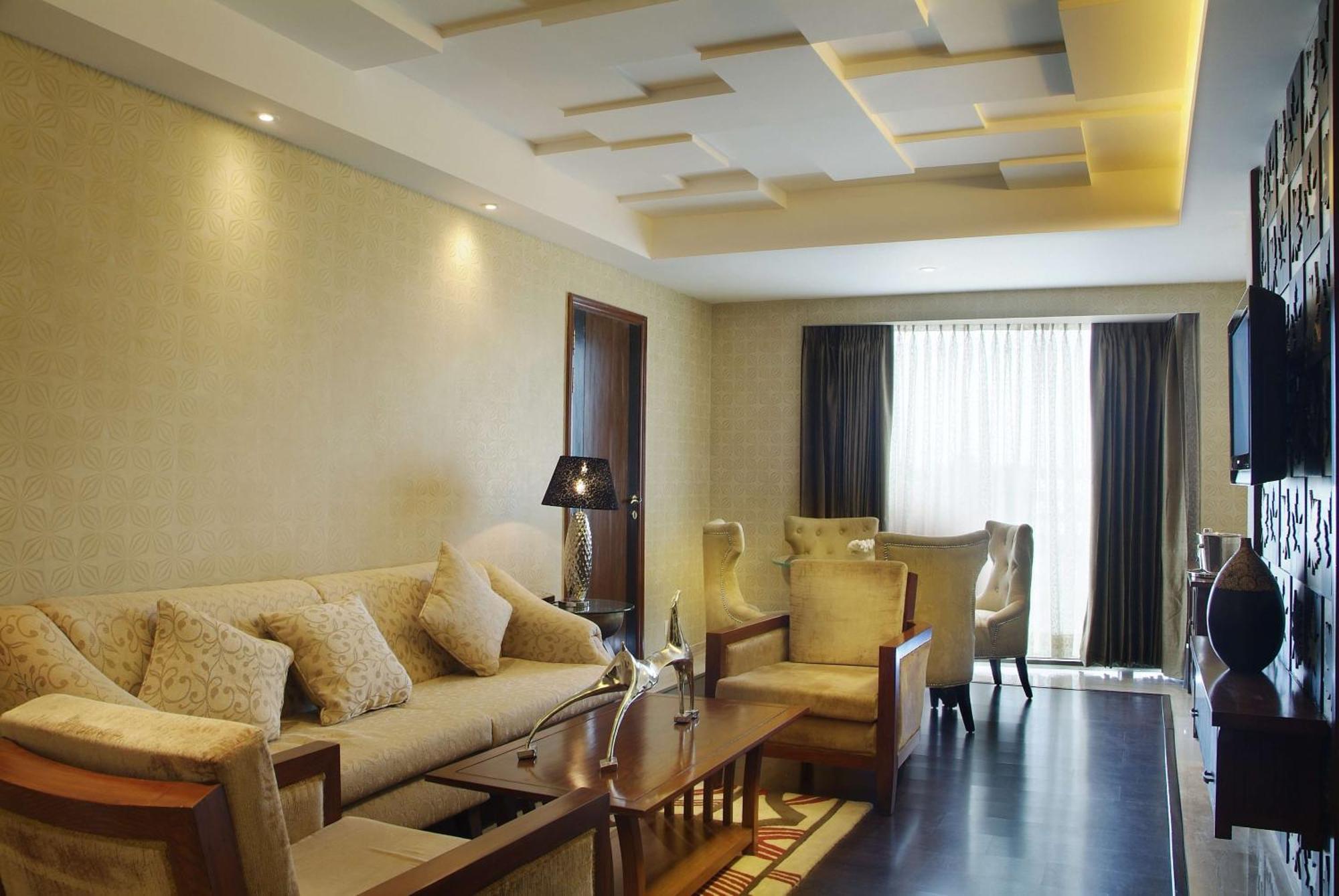 Hotel The Fern, 4*