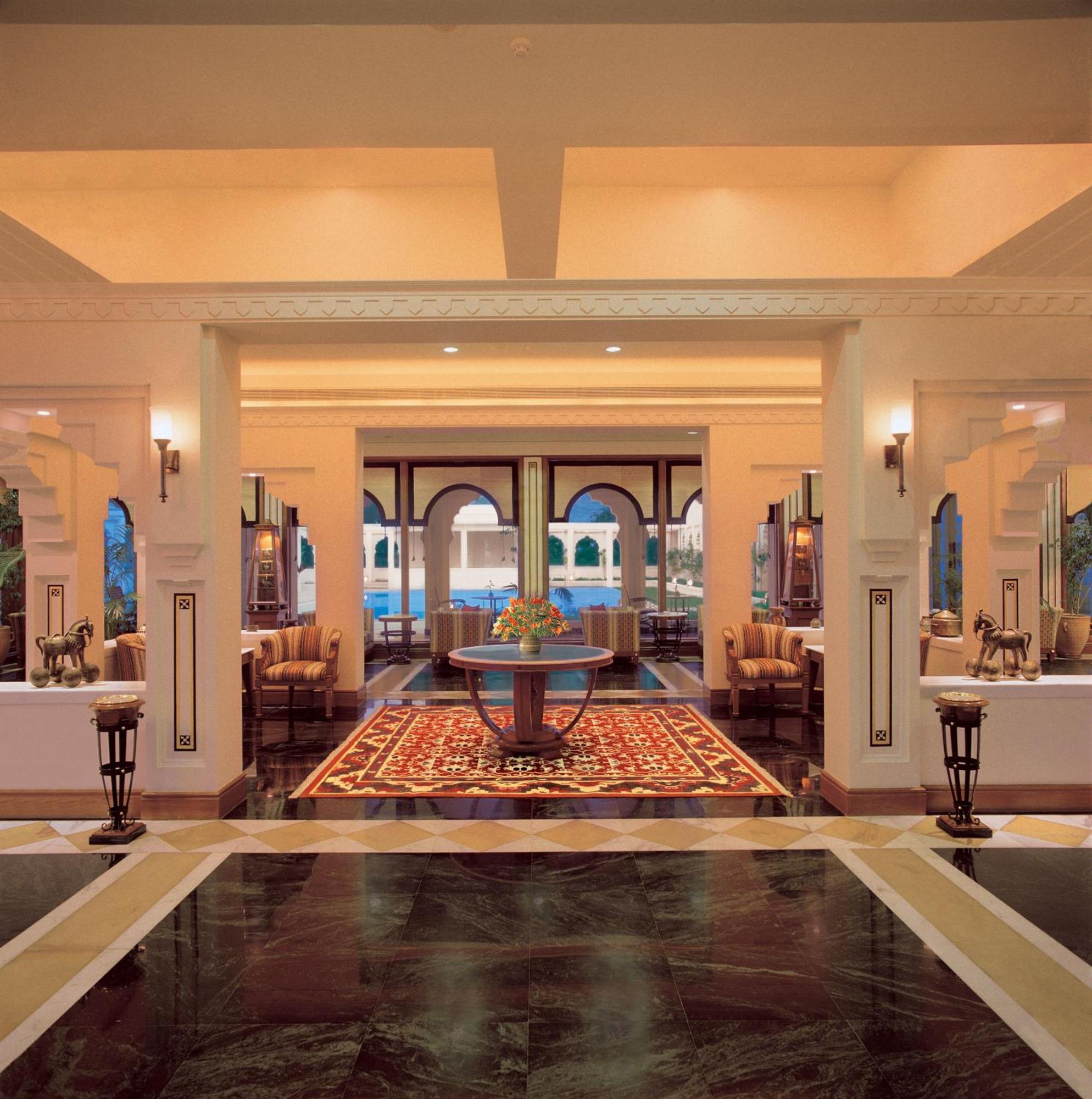Hotel Trident