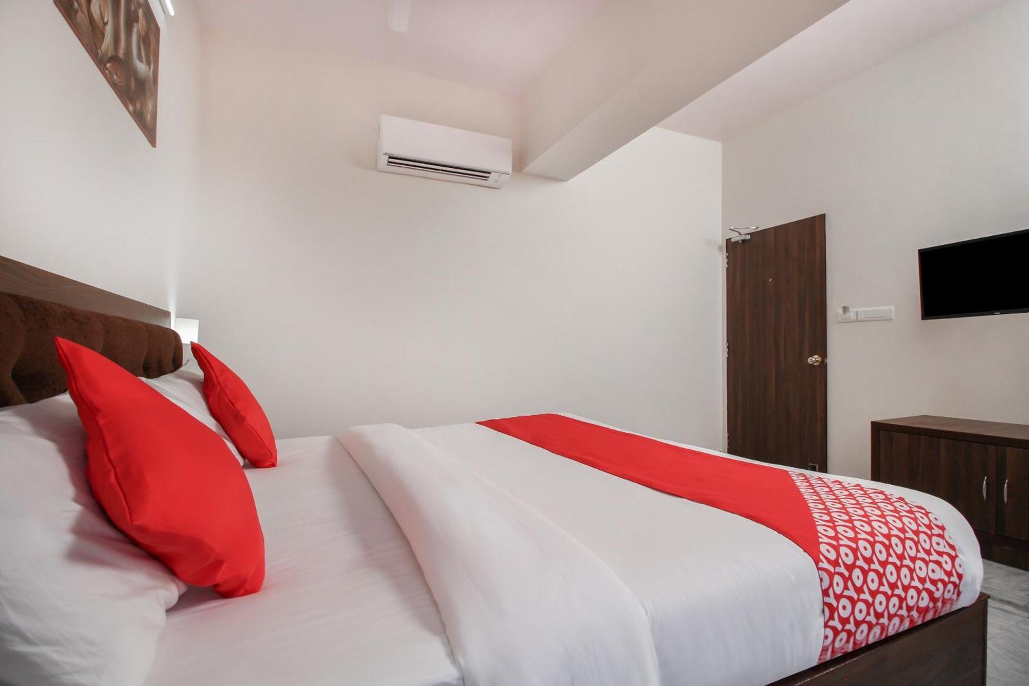 Hotel O Lotus Prime 4*
