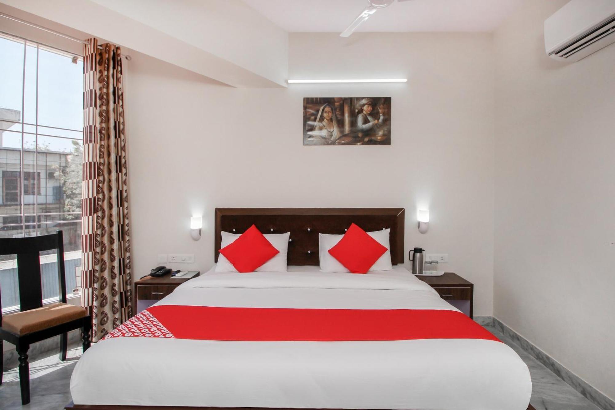 O Lotus Prime Hotel 4*